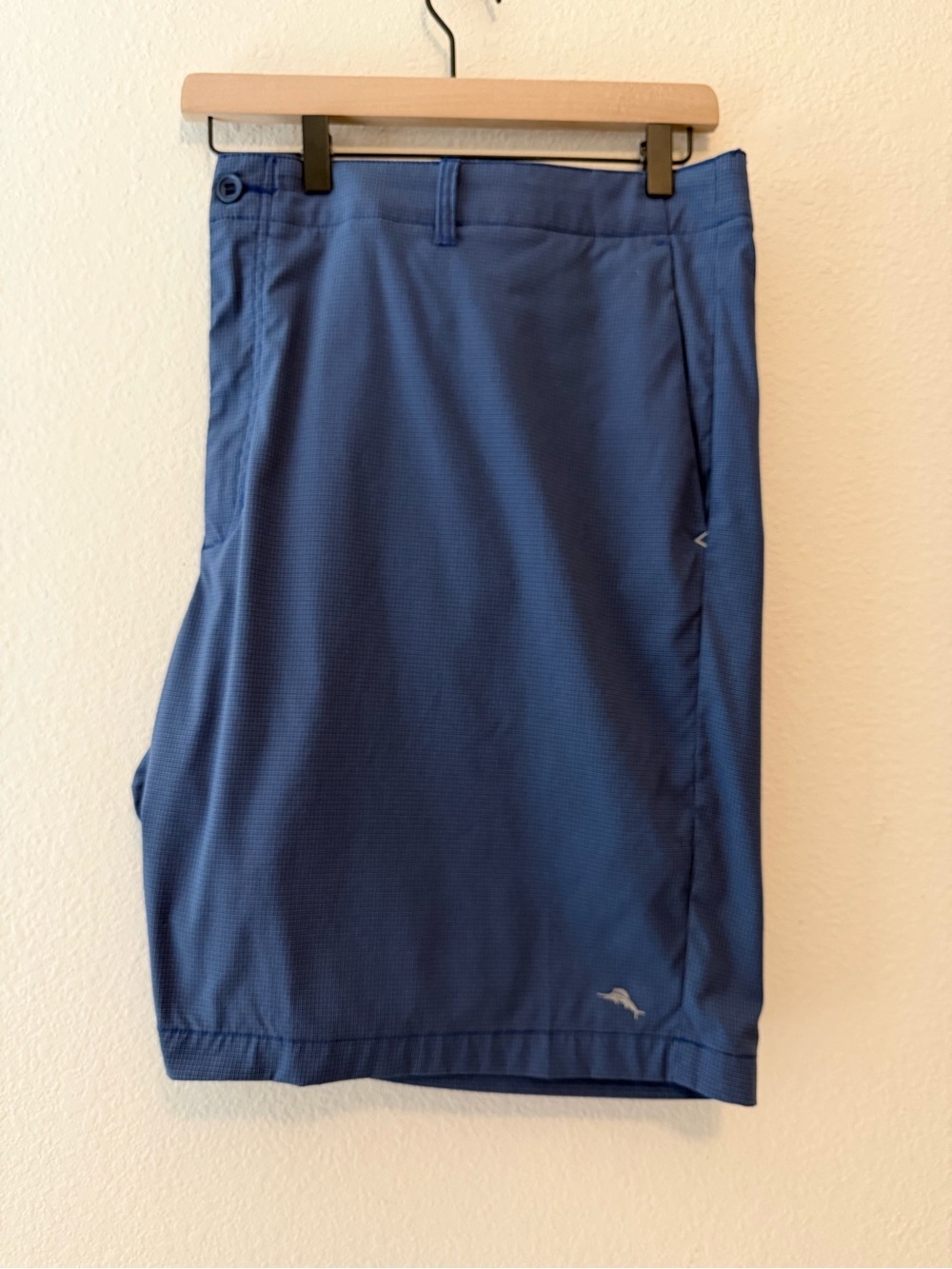 Tommy Bahama Men’s Blue Grid Performance Golf Shorts Size 52